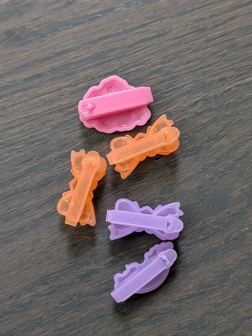 N/A quantity barrettes